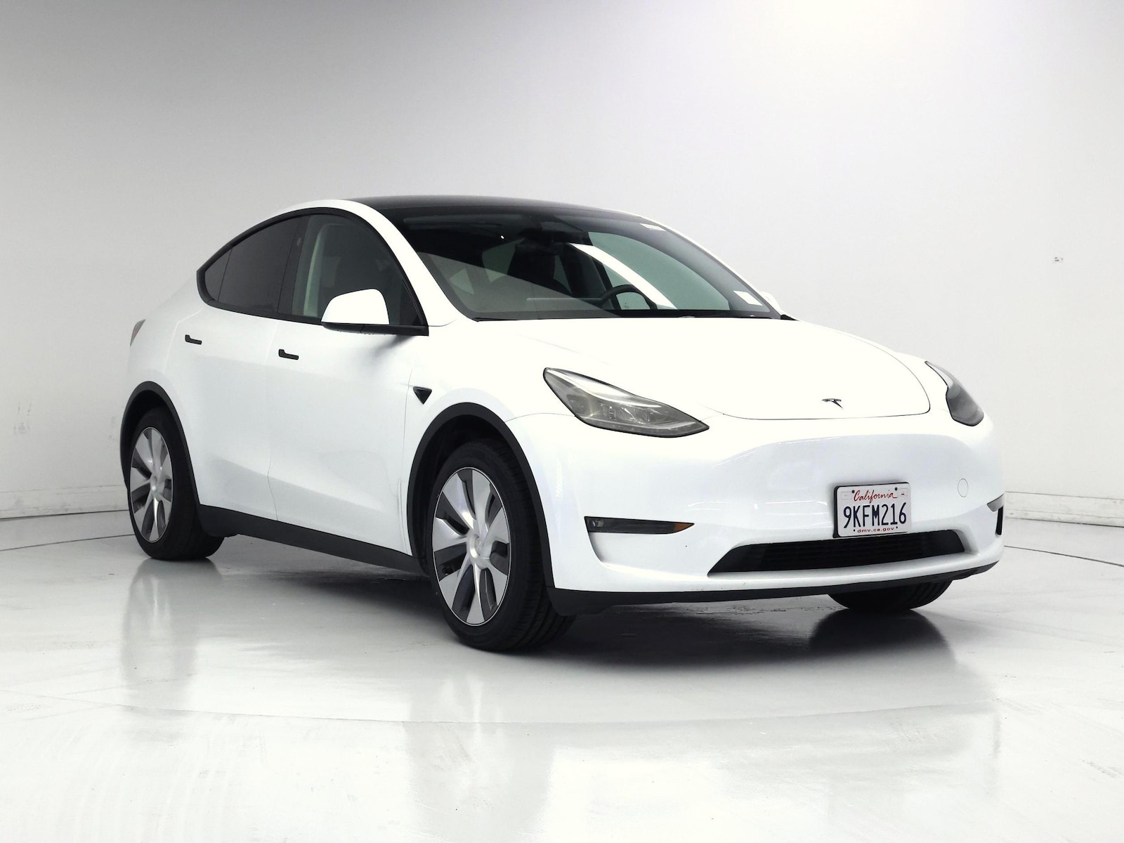 tesla model y 2023 7SAYGDED5PF963430 image tesla model y 2023 7SAYGDED5PF963430 image